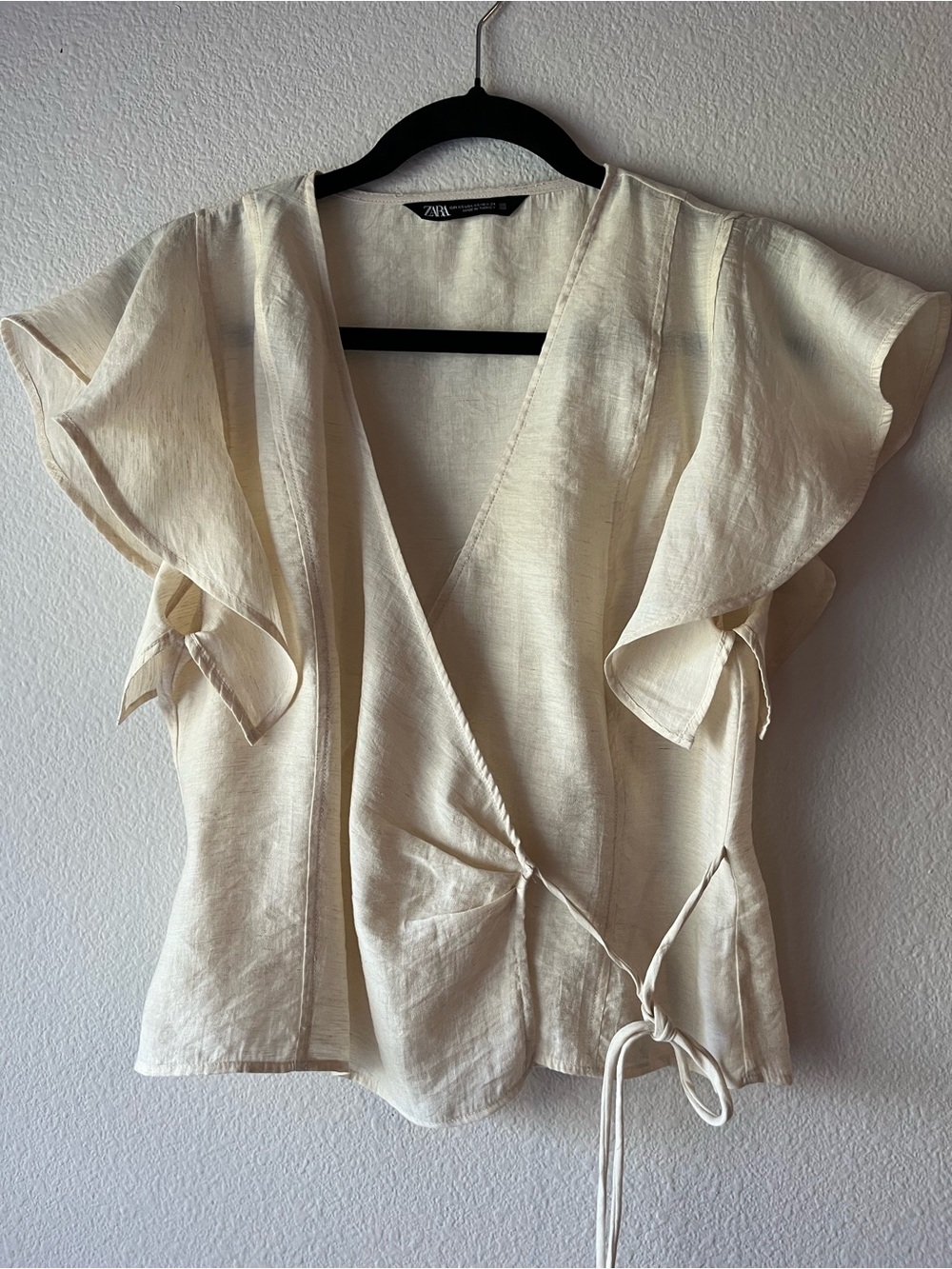 Zara Flutter-Sleeve Wrap Blouse . Size XS
